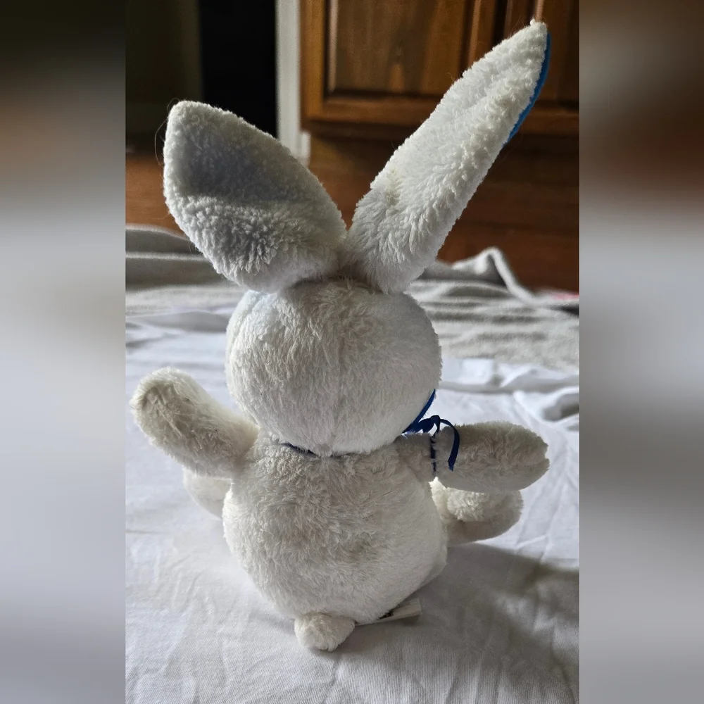 White and Blue  M & M Plush Stuffed Animal with Ribbon 2006